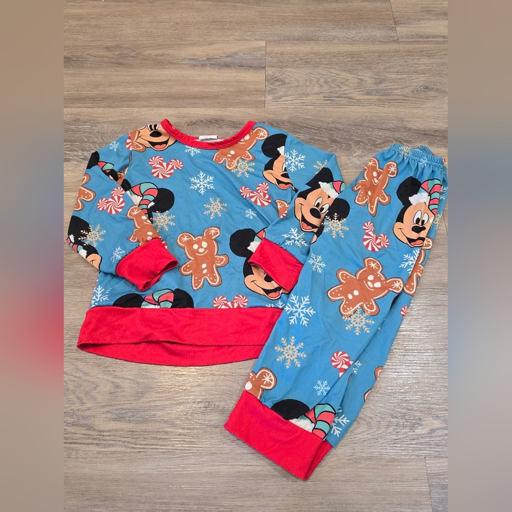 Disney Mickey Boutique‎ Outfit